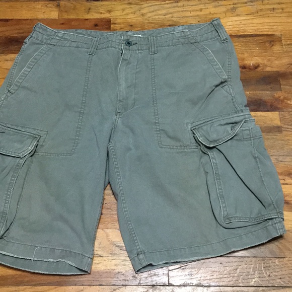 Polo Jeans Company Men’s Cargo  Green Shorts 38 - Picture 3 of 10